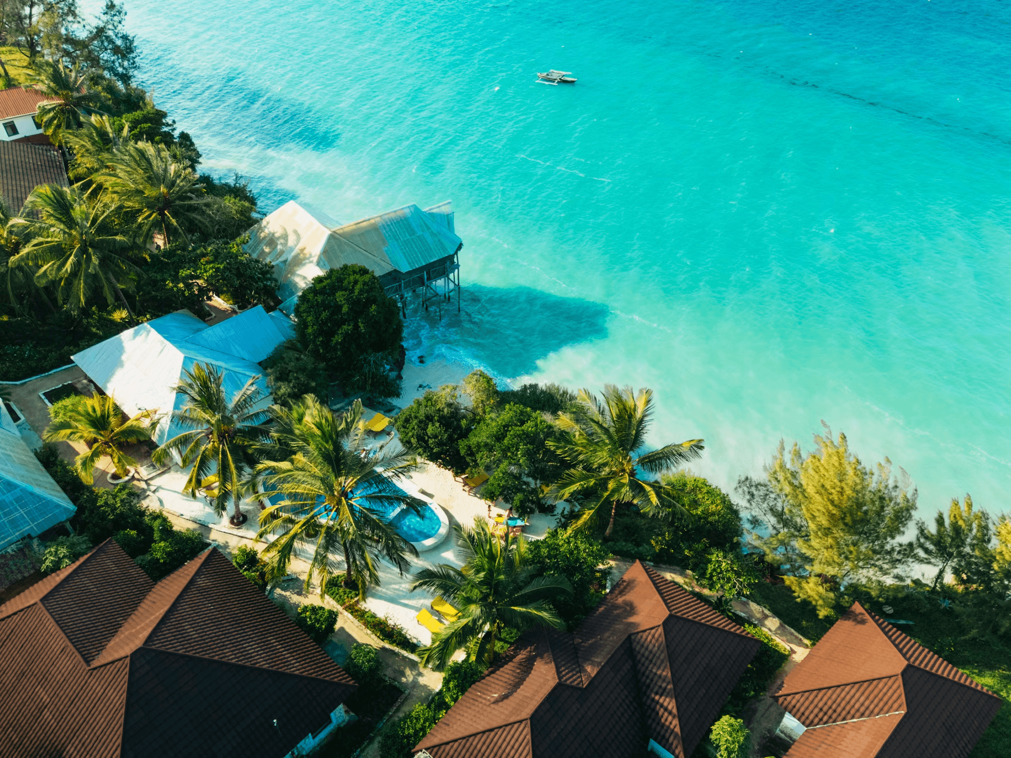 Turquoise water and tropical coastline in Zanzibar